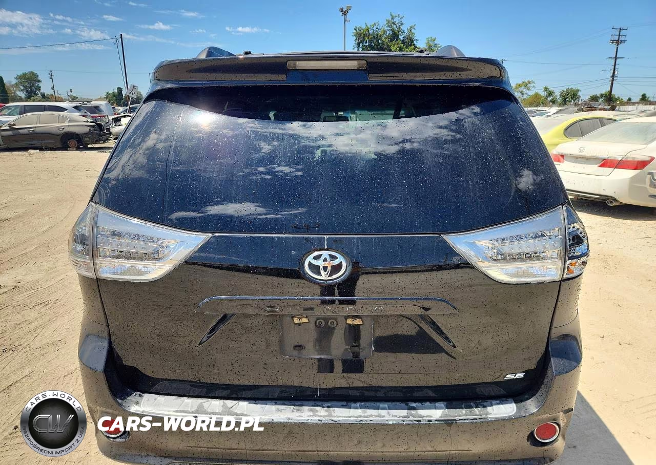 2013 Toyota Sienna Sport VIN:5TDXK3DC8DS313184 - 6