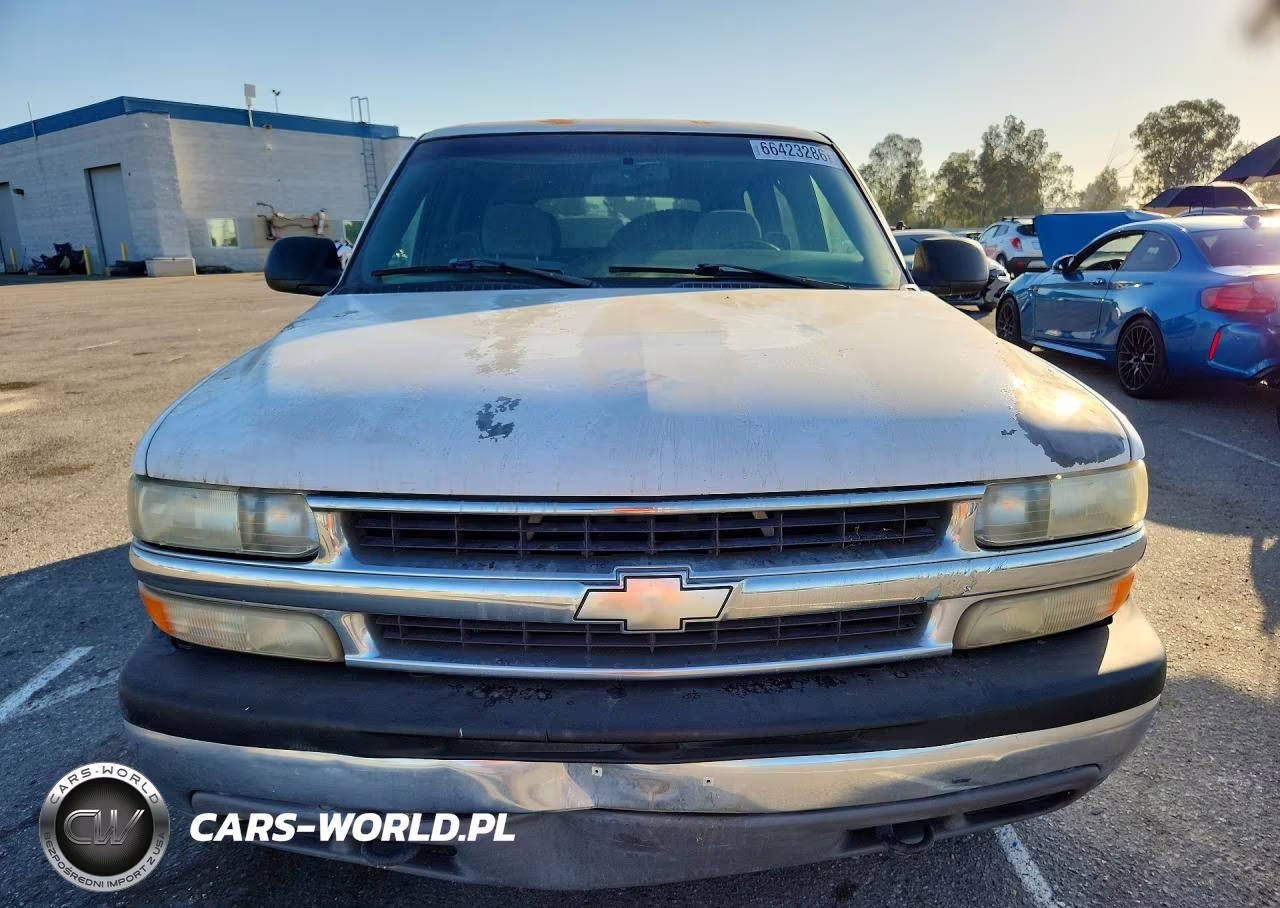 2001 Chevrolet Tahoe C1500 VIN:1GNEC13T21J140966 - 5