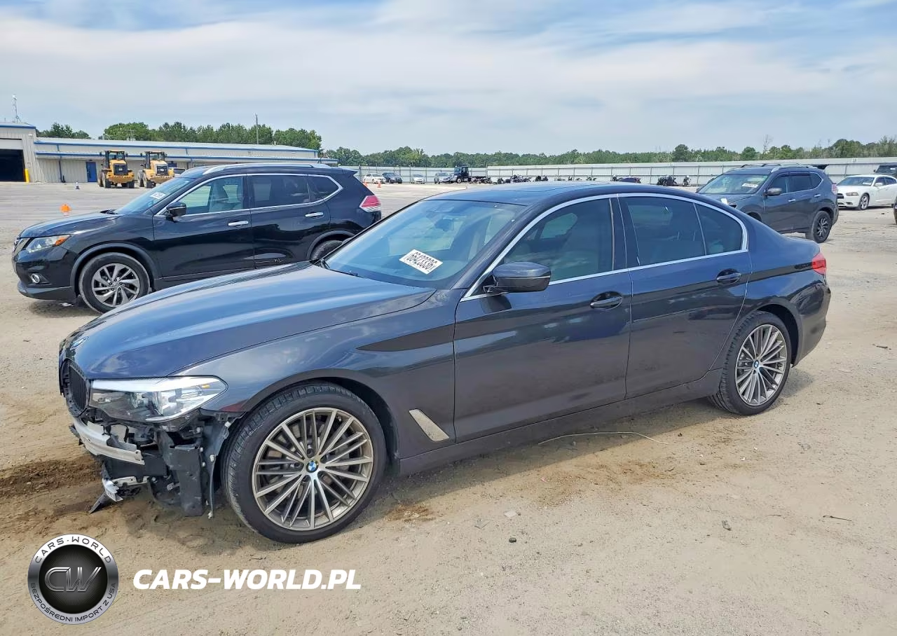2019 BMW 530 Xi VIN:WBAJA7C55KWW12094 - 1