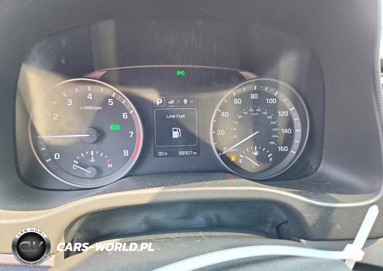 2018 Hyundai Elantra Sel VIN:5NPD84LF3JH231982 - 9