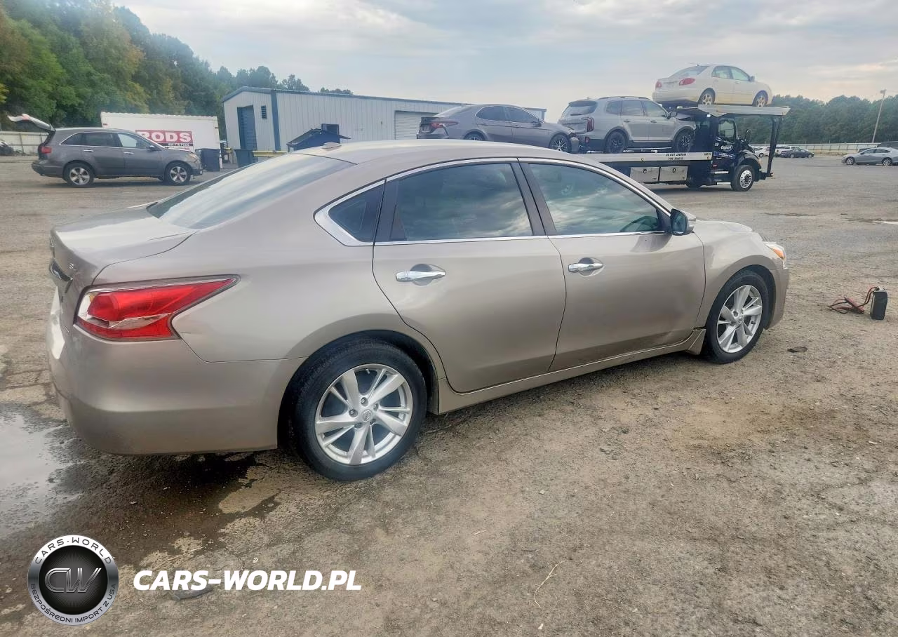 2013 Nissan Altima 2.5 VIN:1N4AL3AP8DN555155 - 3