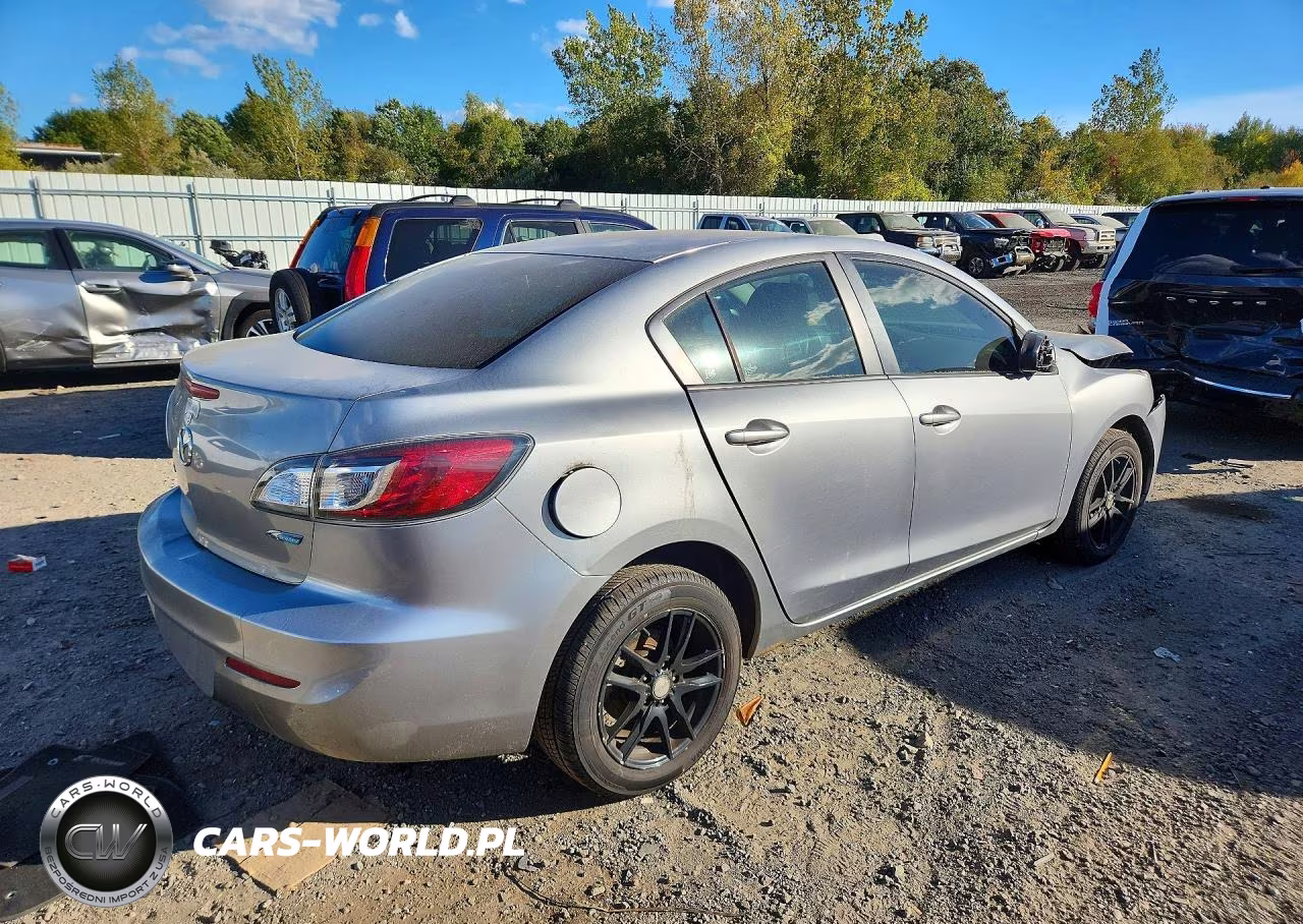 2013 Mazda 3 I VIN:JM1BL1UP6D1789882 - 3