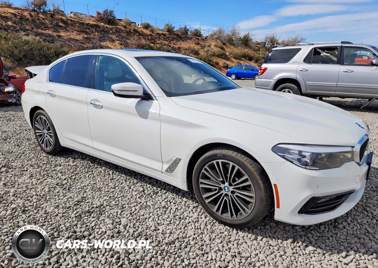 2018 BMW 530 I VIN:WBAJA5C58JG900124 - 4