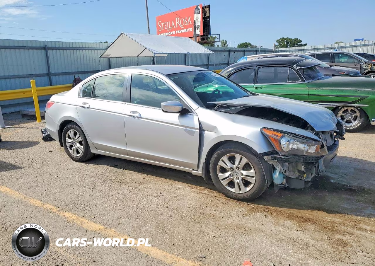 2008 Honda Accord Lxp VIN:JHMCP26468C058735 - 4
