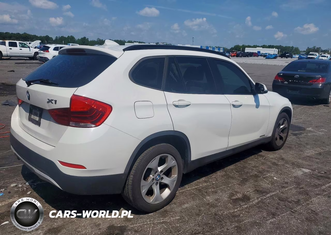 2015 BMW X1 Sdrive28I VIN:WBAVM1C53FVW57262 - 3