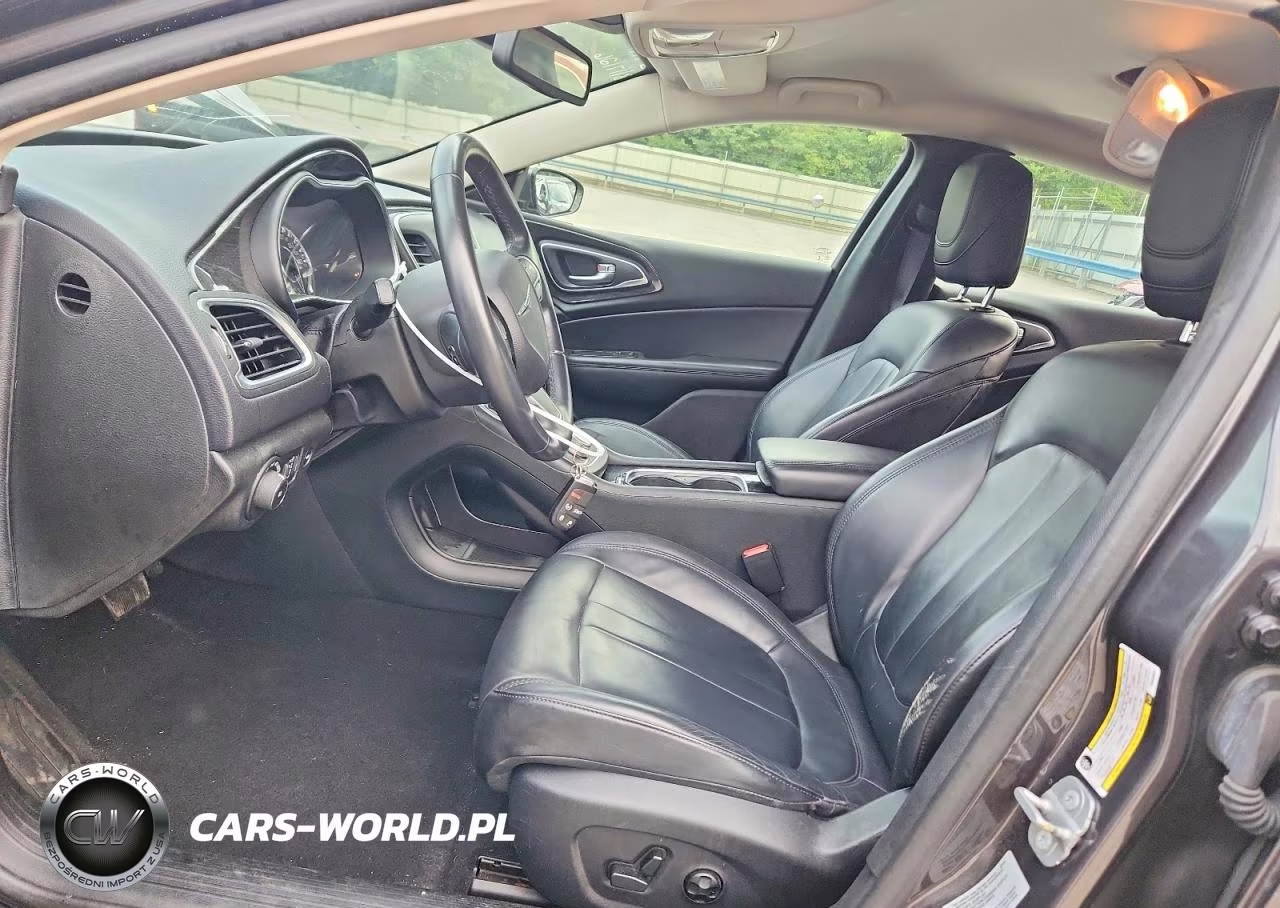 2015 Chrysler 200 C VIN:1C3CCCCB3FN532037 - 7