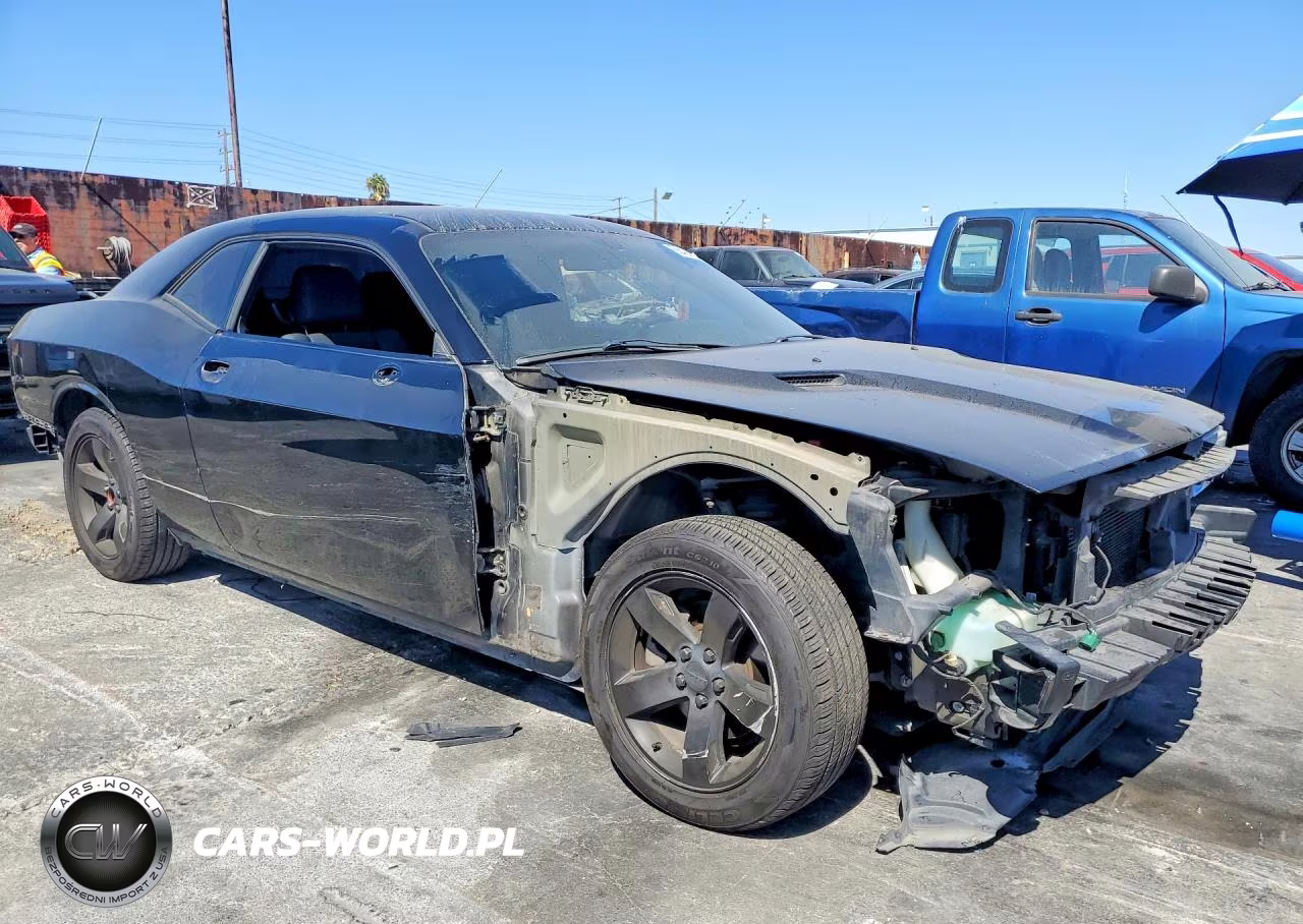 2012 Dodge Challenger Sxt VIN:2C3CDYAG8CH162197 - 4
