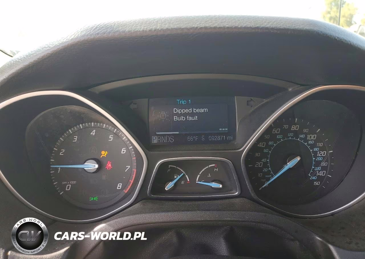 2012 Ford Focus Sel VIN:1FAHP3H22CL393305 - 9