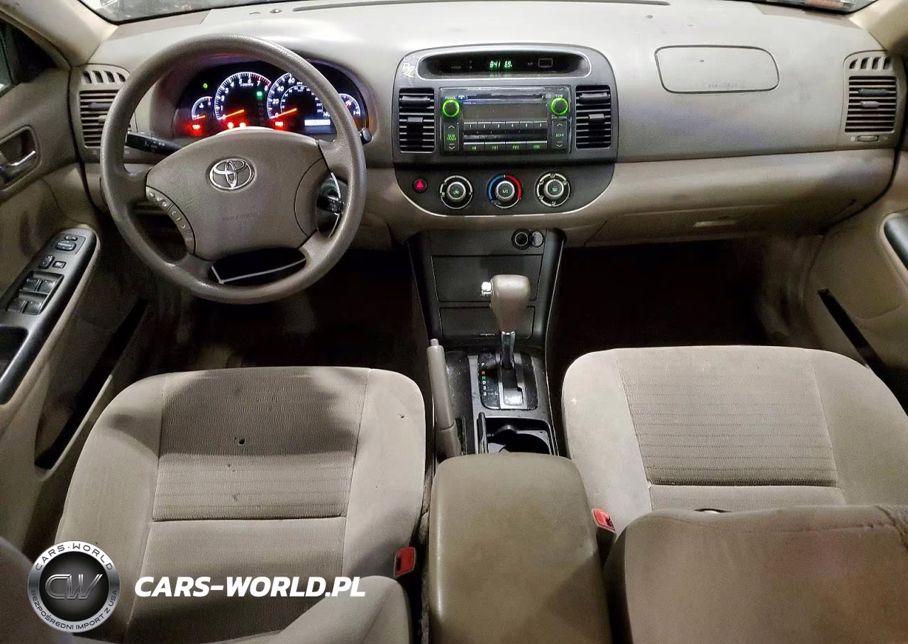 2005 Toyota Camry Le VIN:4T1BE32K75U091774 - 8