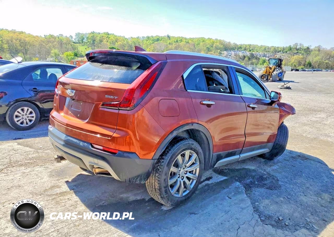 2021 Cadillac Xt4 Premium Luxury VIN:1GYFZDR45MF003793 - 3