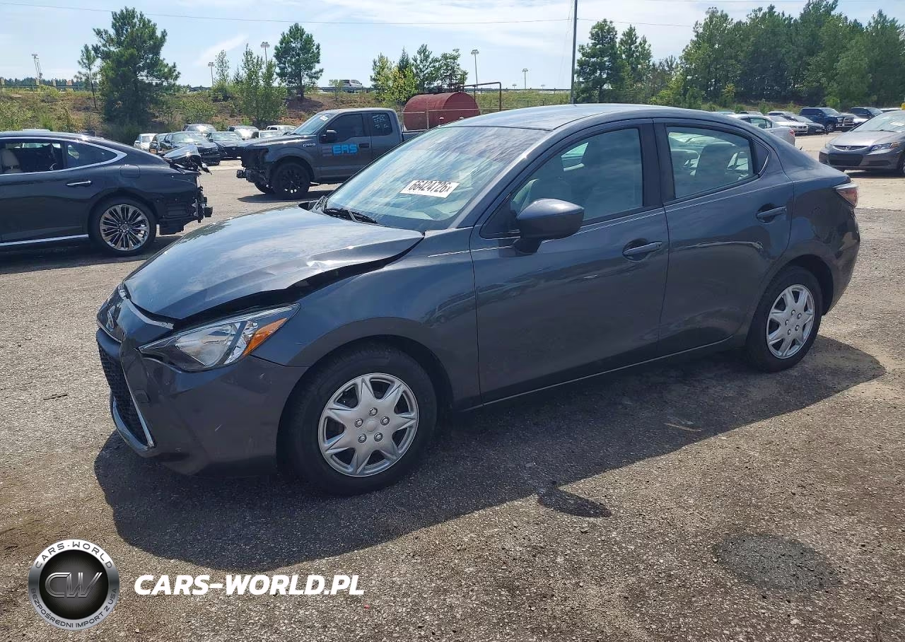 2019 Toyota Yaris L