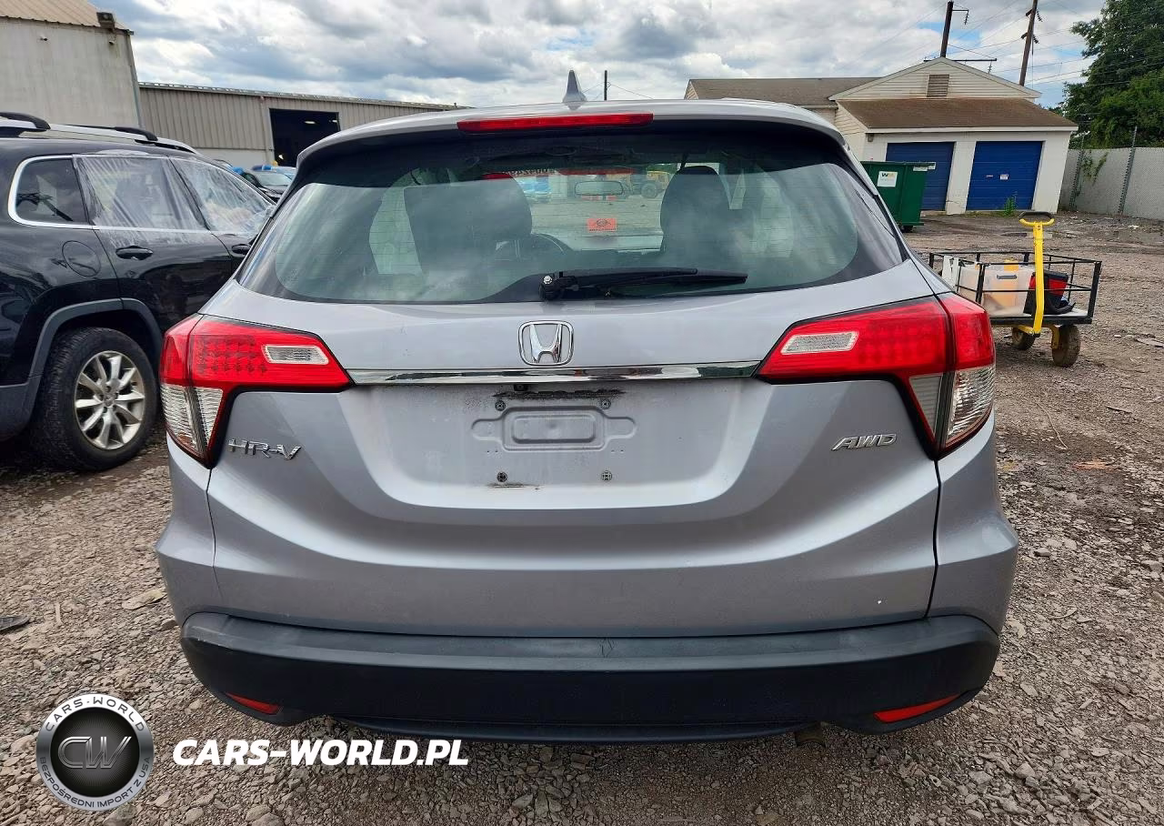 2020 Honda Hr-V Lx VIN:3CZRU6H34LM717249 - 6