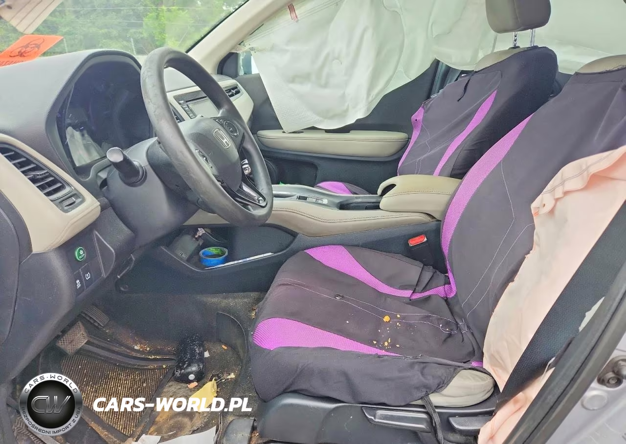 2020 Honda Hr-V Lx VIN:3CZRU6H34LM717249 - 7