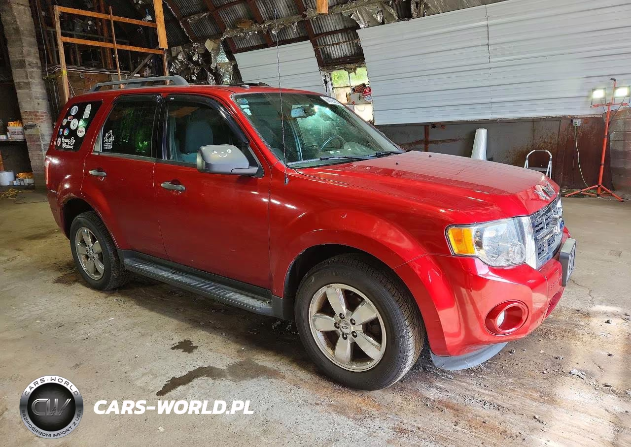 2012 Ford Escape Xlt VIN:1FMCU9DGXCKC74324 - 4