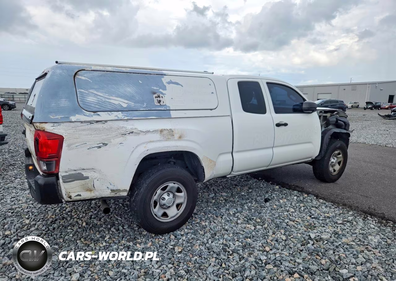 2018 Toyota Tacoma Sr VIN:5TFRX5GN5JX110438 - 3