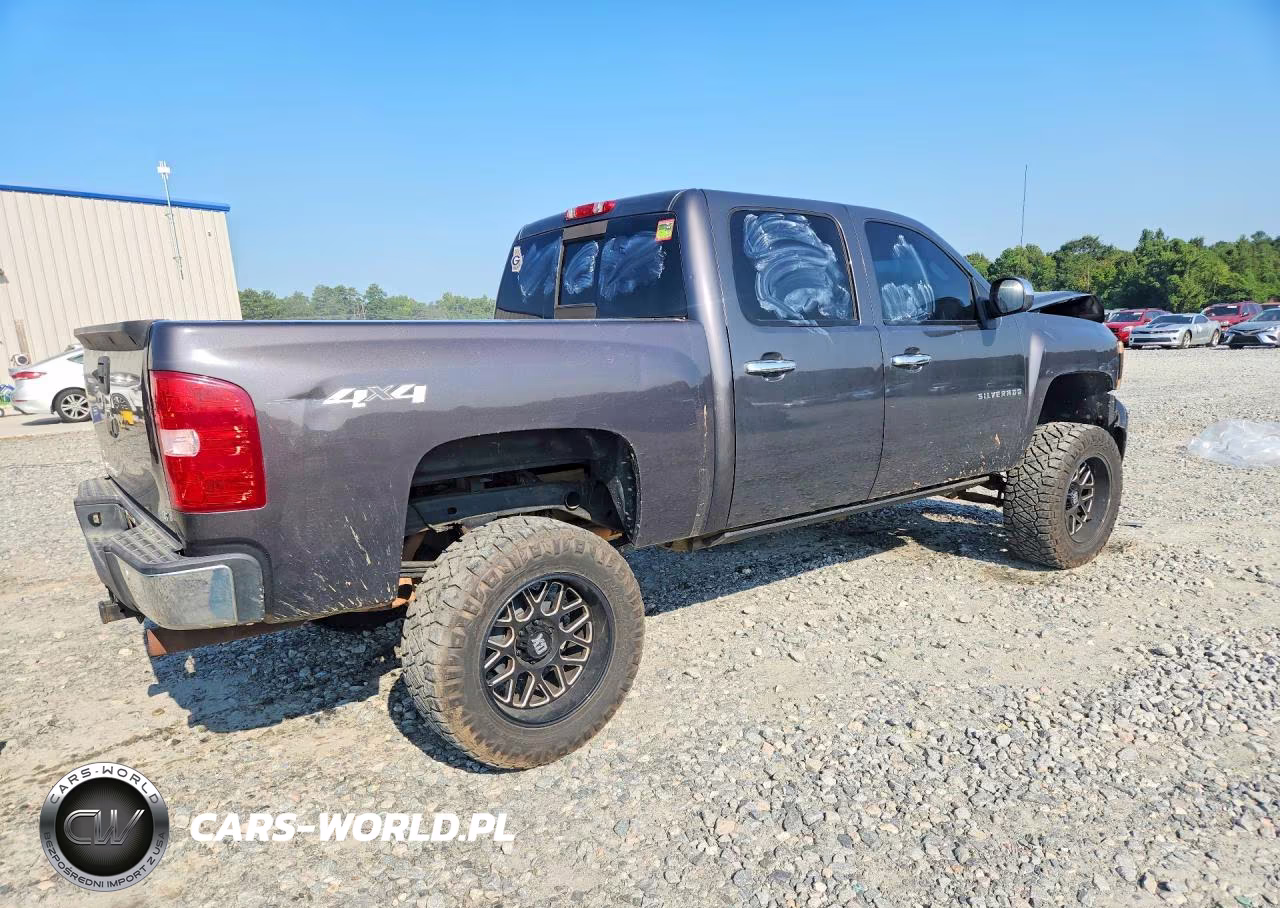 2011 Chevrolet Silverado K1500 Lt VIN:3GCPKSE39BG232036 - 3