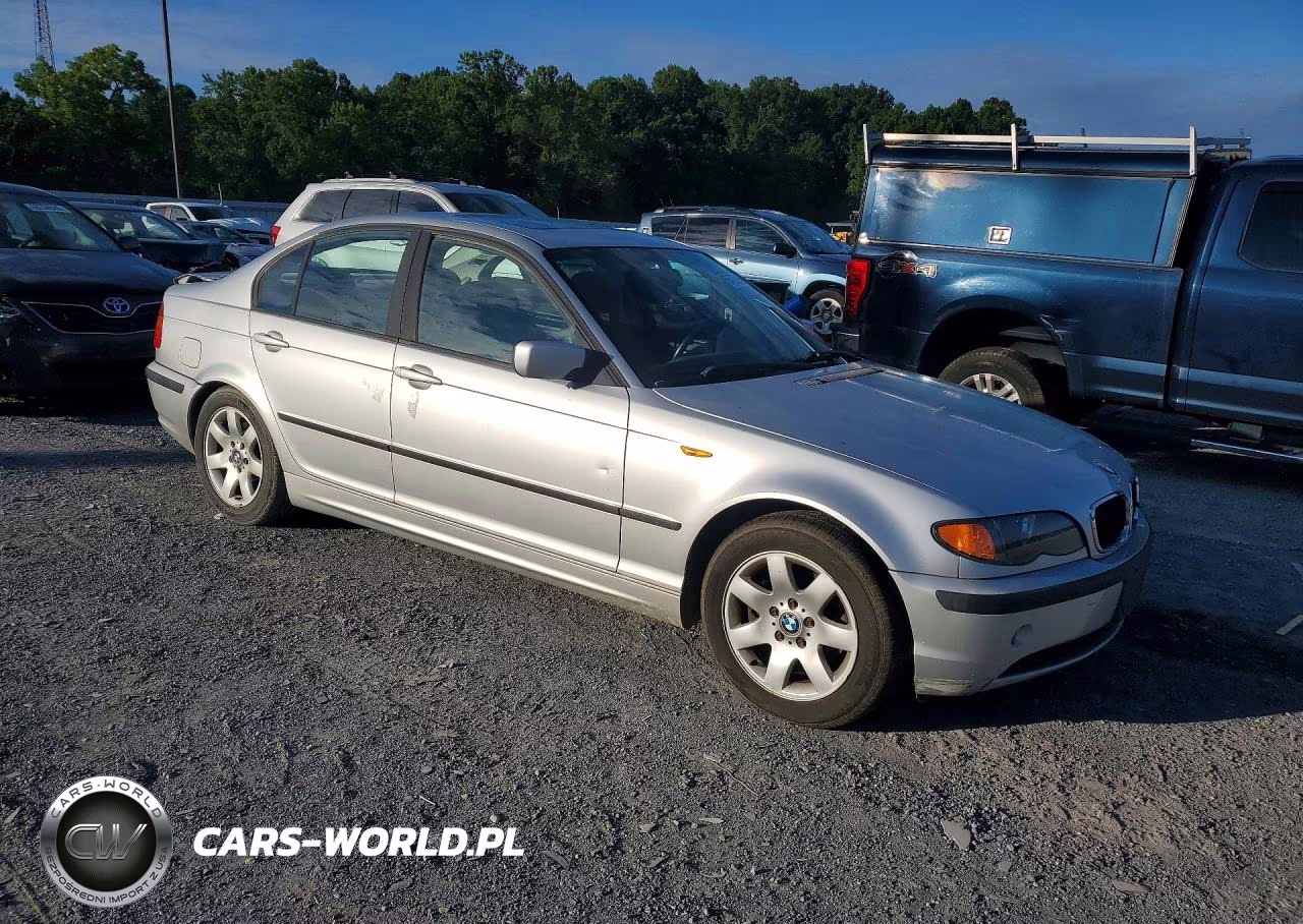 2002 BMW 325Is VIN:WBAET37492NJ22060 - 4