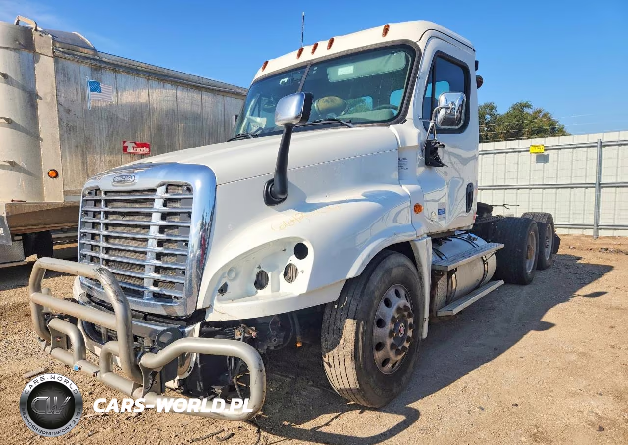 2015 Freightliner Cascadia 125