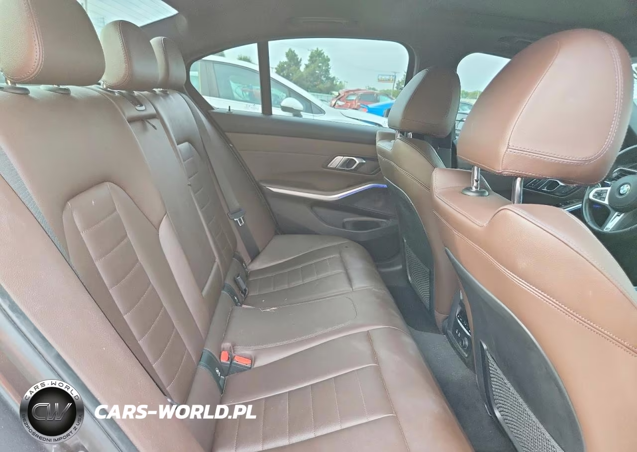 2019 BMW 330Xi VIN:WBA5R7C52KAE83127 - 10