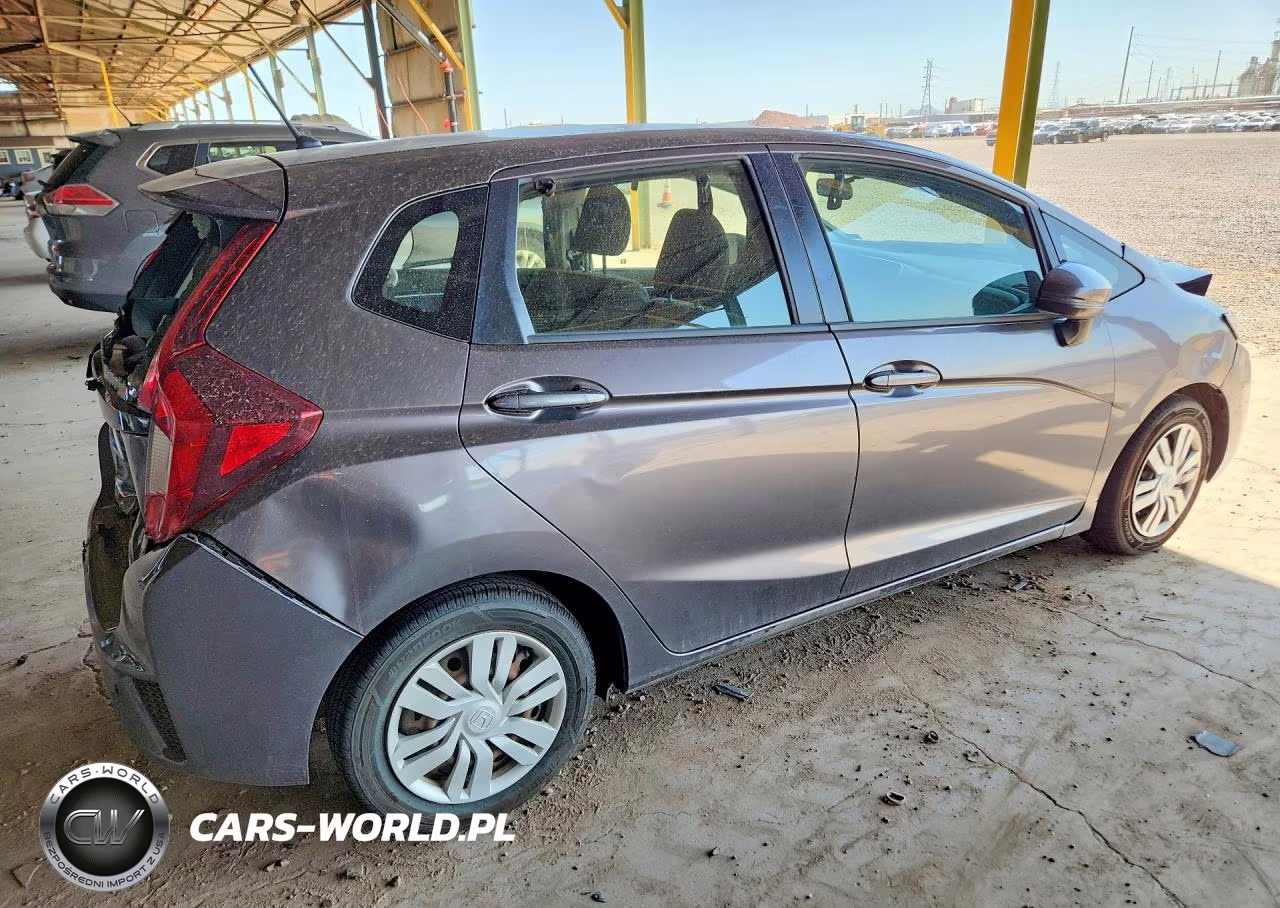 2016 Honda Fit Lx VIN:JHMGK5H54GS010369 - 3