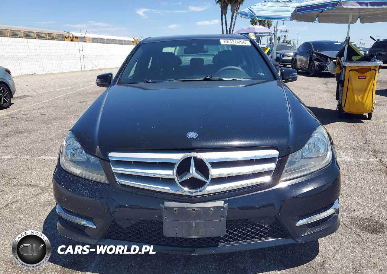 2013 Mercedes-Benz C 250 VIN:WDDGF4HB2DR244203 - 5