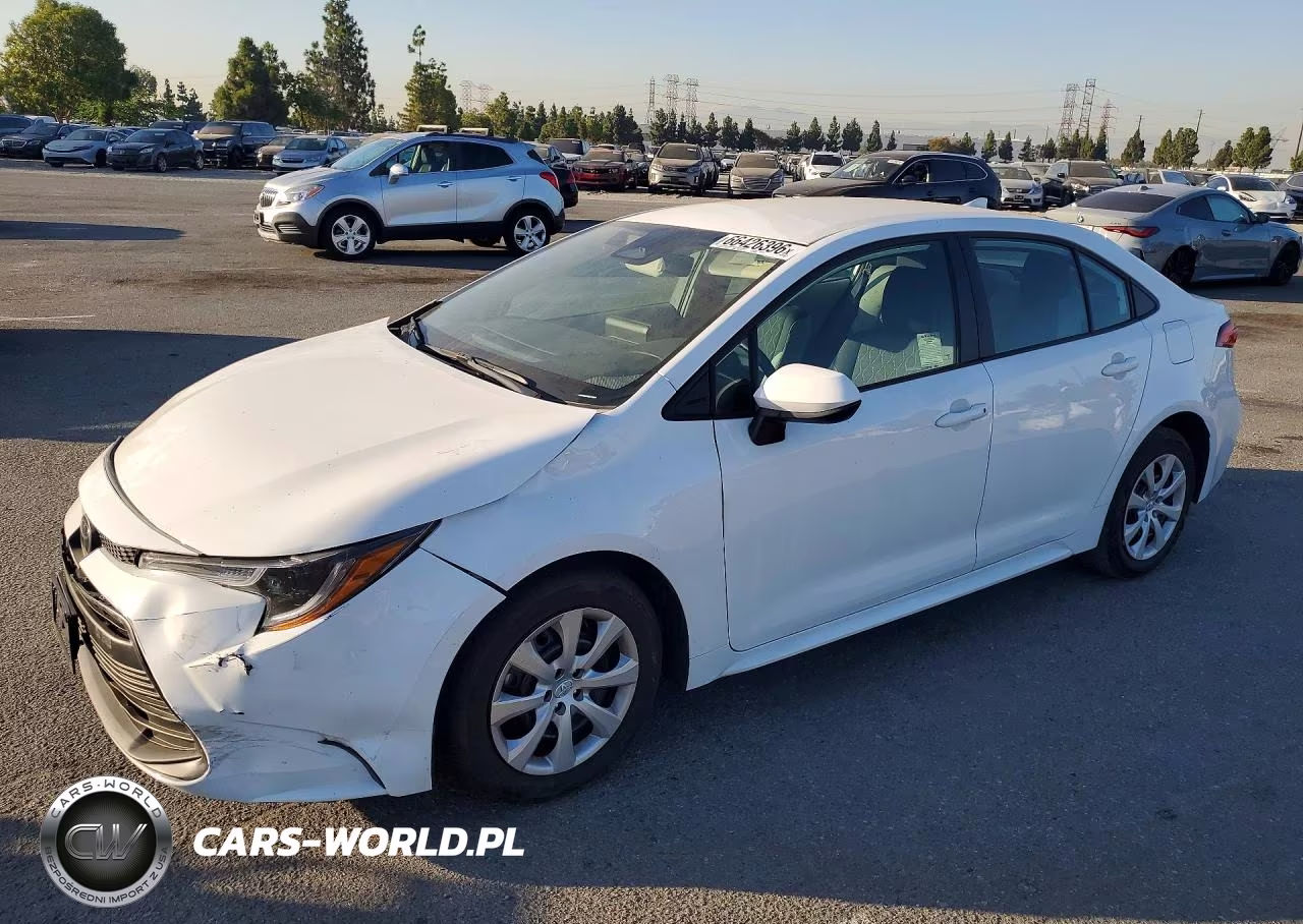 2025 Toyota Corolla Le – zdjęcie 1 z 12