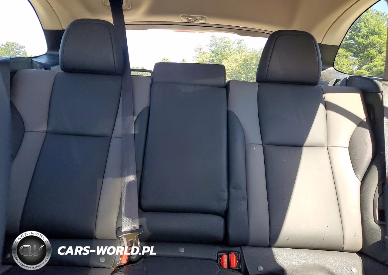 2024 Subaru Outback Onyx Edition VIN:4S4BTALC7R3203325 - 10