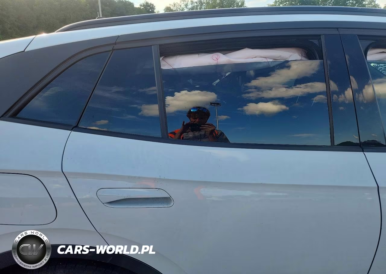 2023 Volkswagen Id.4 Pro VIN:1V2DNPE85PC050085 - 11