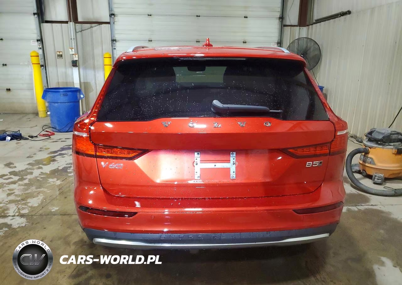 2024 Volvo V60 Cross Country Ultimate VIN:YV4L12WB3R2139780 - 6
