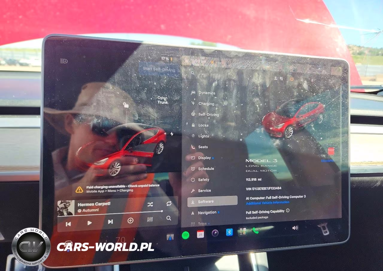 2018 Tesla Model 3 VIN:5YJ3E1EB7JF133484 - 9