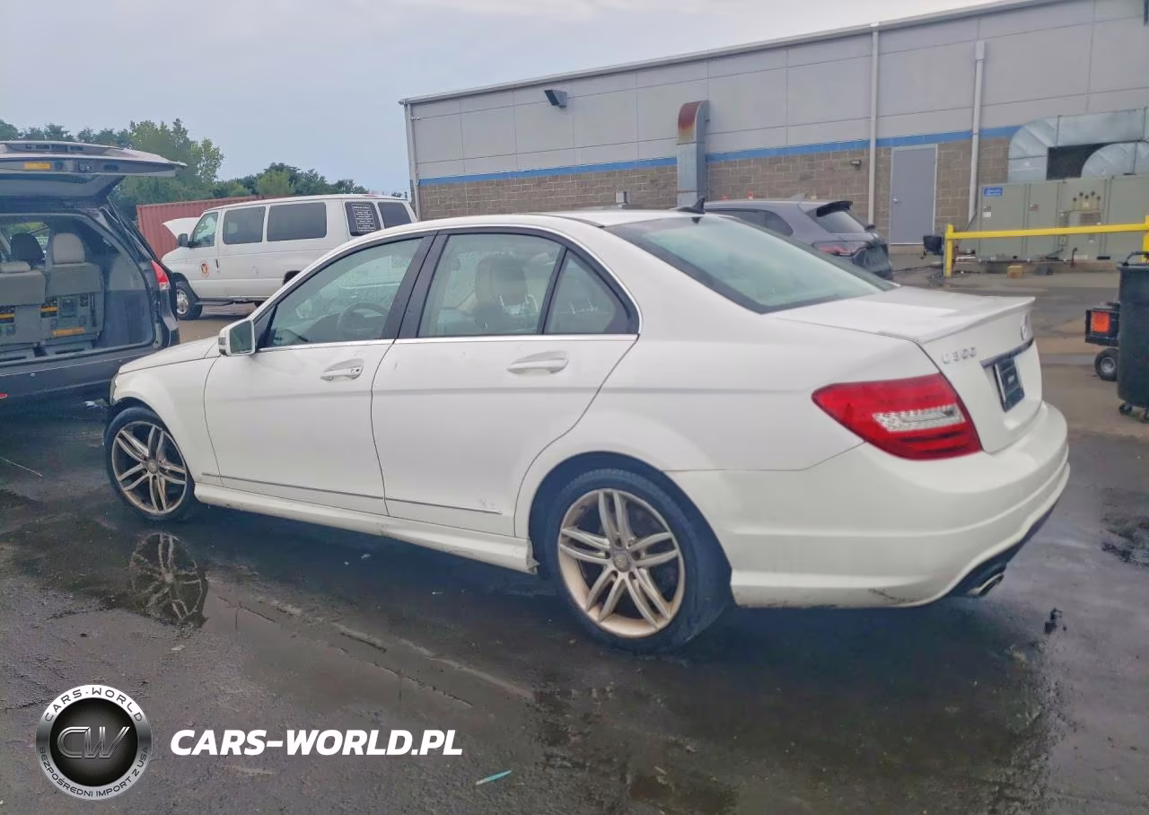 2013 Mercedes-Benz C 300 4Matic VIN:WDDGF8AB5DR248795 - 2