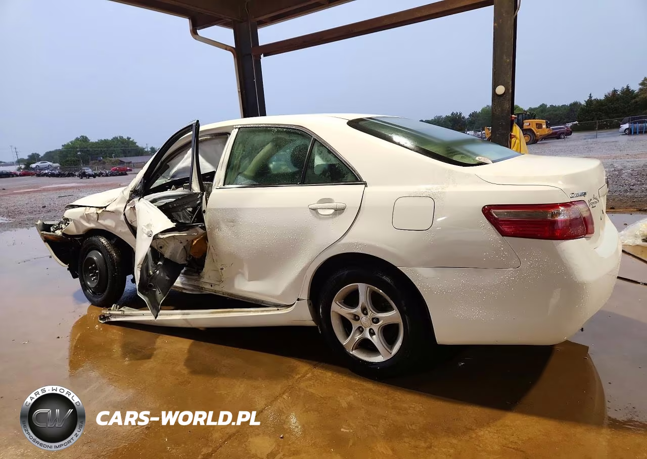 2007 Toyota Camry Le VIN:4T1BE46KX7U605832 - 2