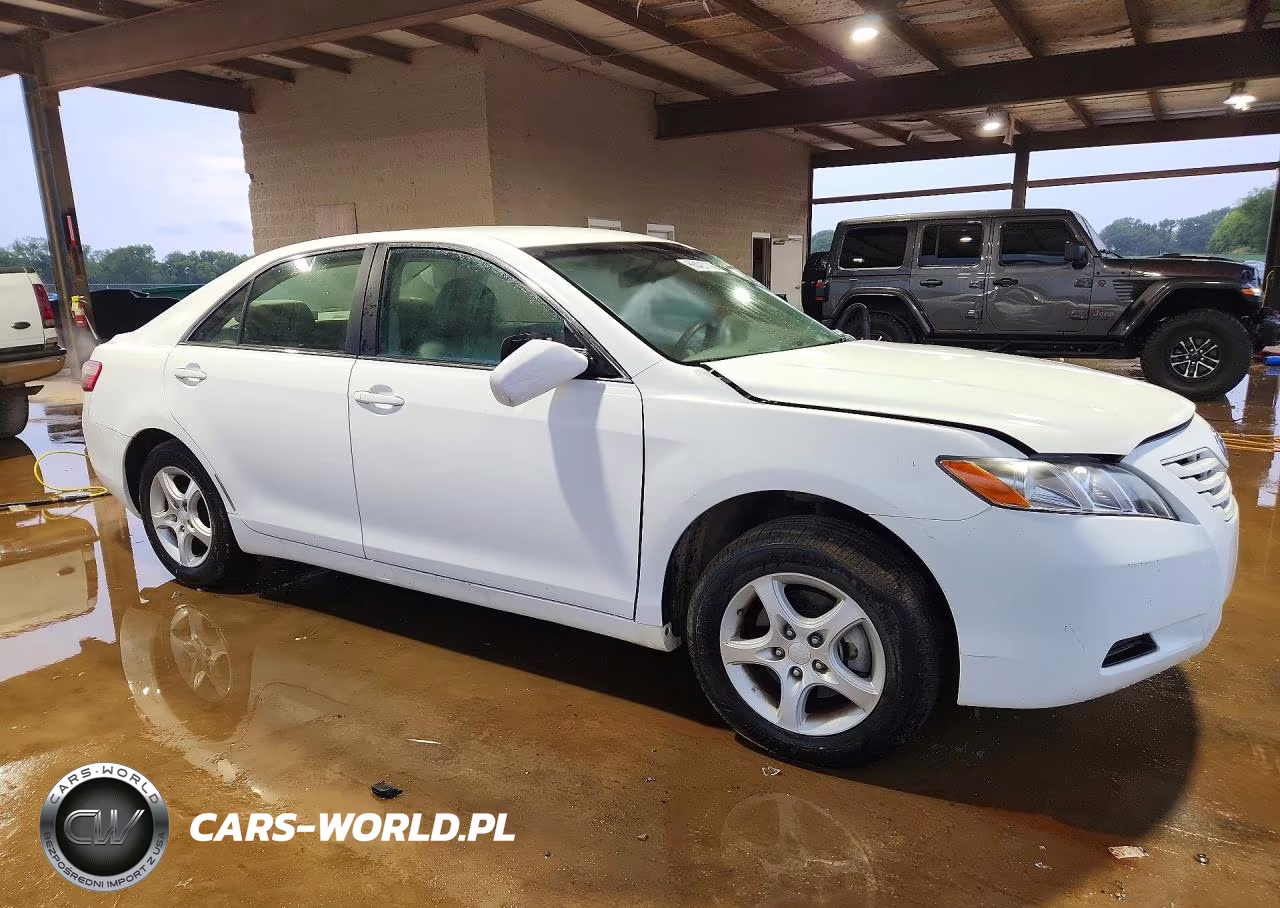 2007 Toyota Camry Le VIN:4T1BE46KX7U605832 - 4