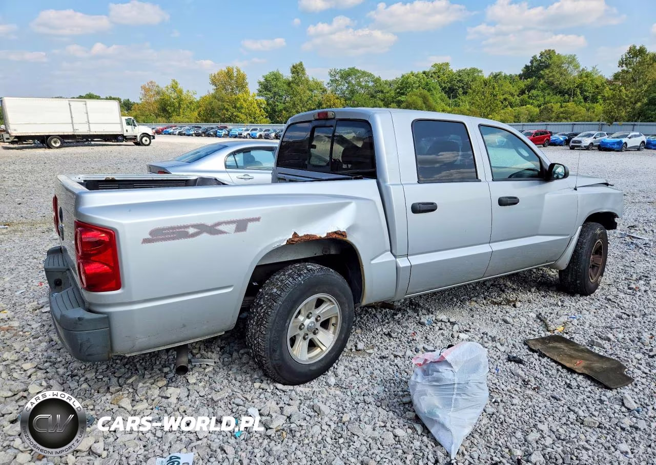2008 Dodge Dakota Sxt VIN:1D7HE38K38S562010 - 3