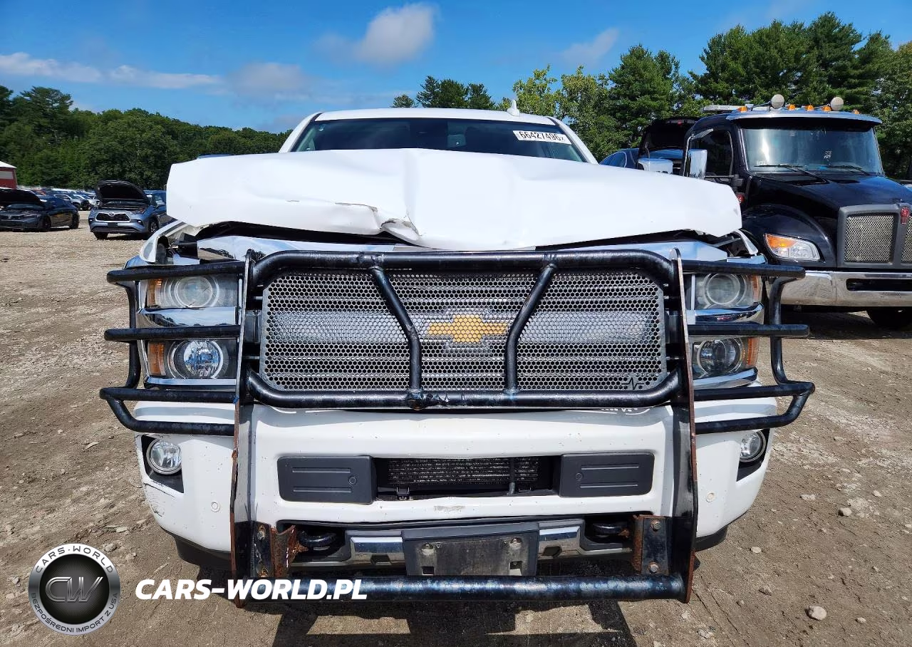 2015 Chevrolet Silverado K2500 High Country VIN:1GC1KXE85FF581975 - 5