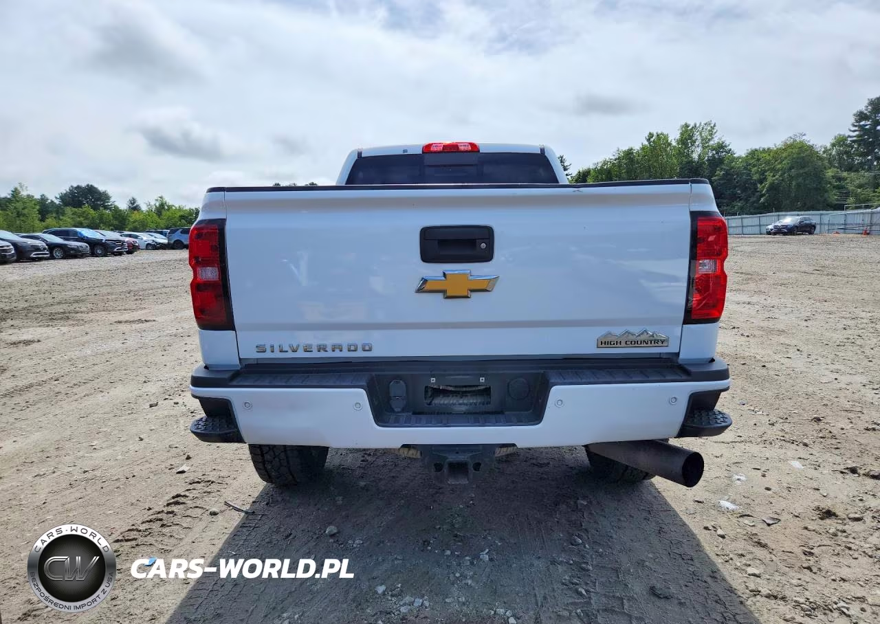 2015 Chevrolet Silverado K2500 High Country VIN:1GC1KXE85FF581975 - 6