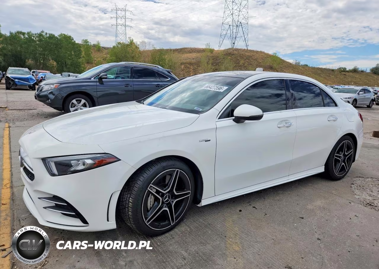 2020 Mercedes-Benz A 35 Amg – zdjęcie 1 z 12