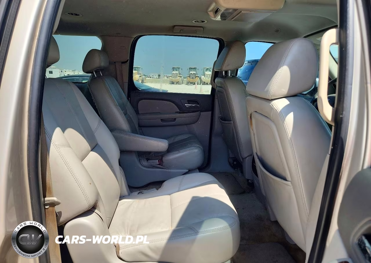 2007 Chevrolet Suburban C1500 VIN:3GNFC16037G226643 - 11