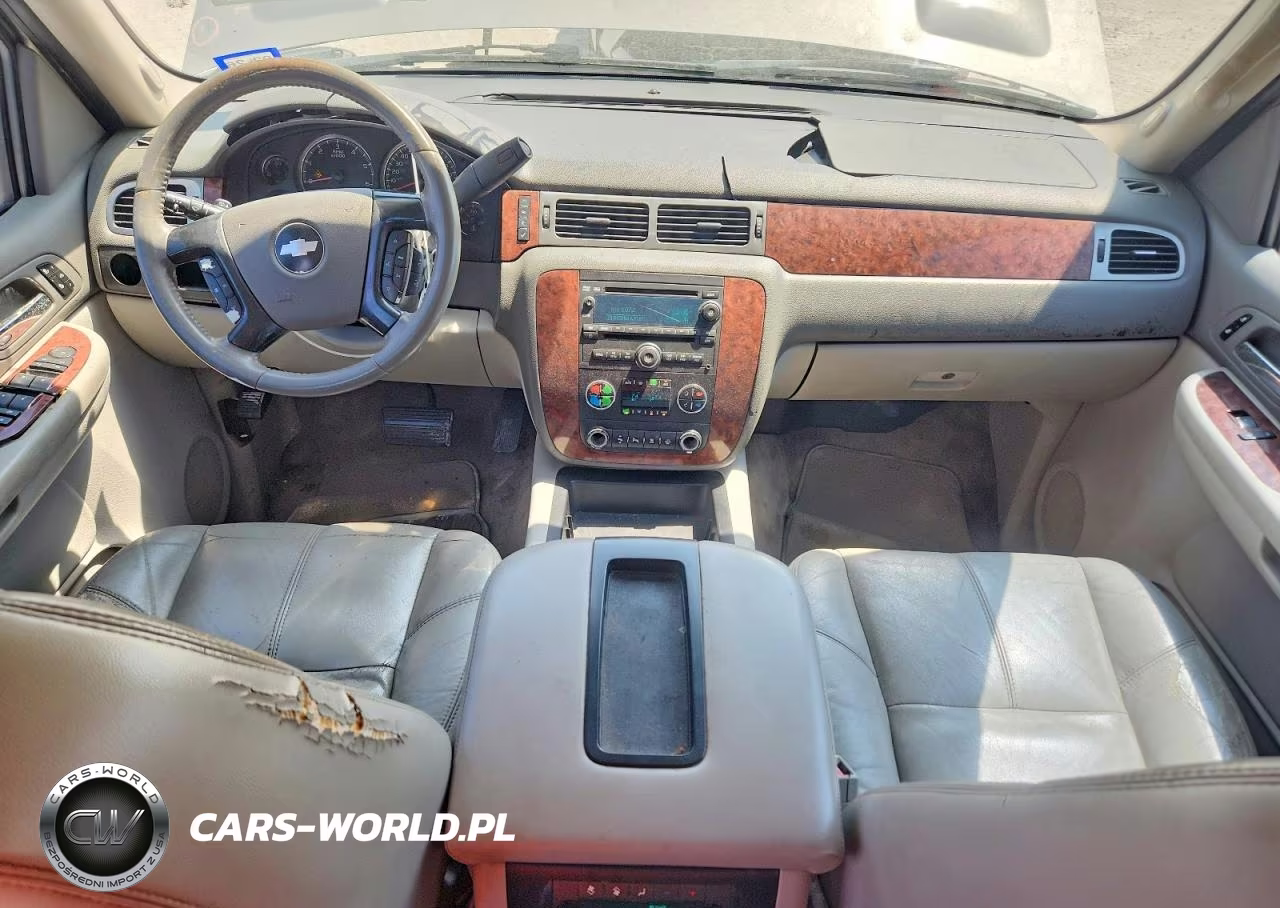 2007 Chevrolet Suburban C1500 VIN:3GNFC16037G226643 - 8