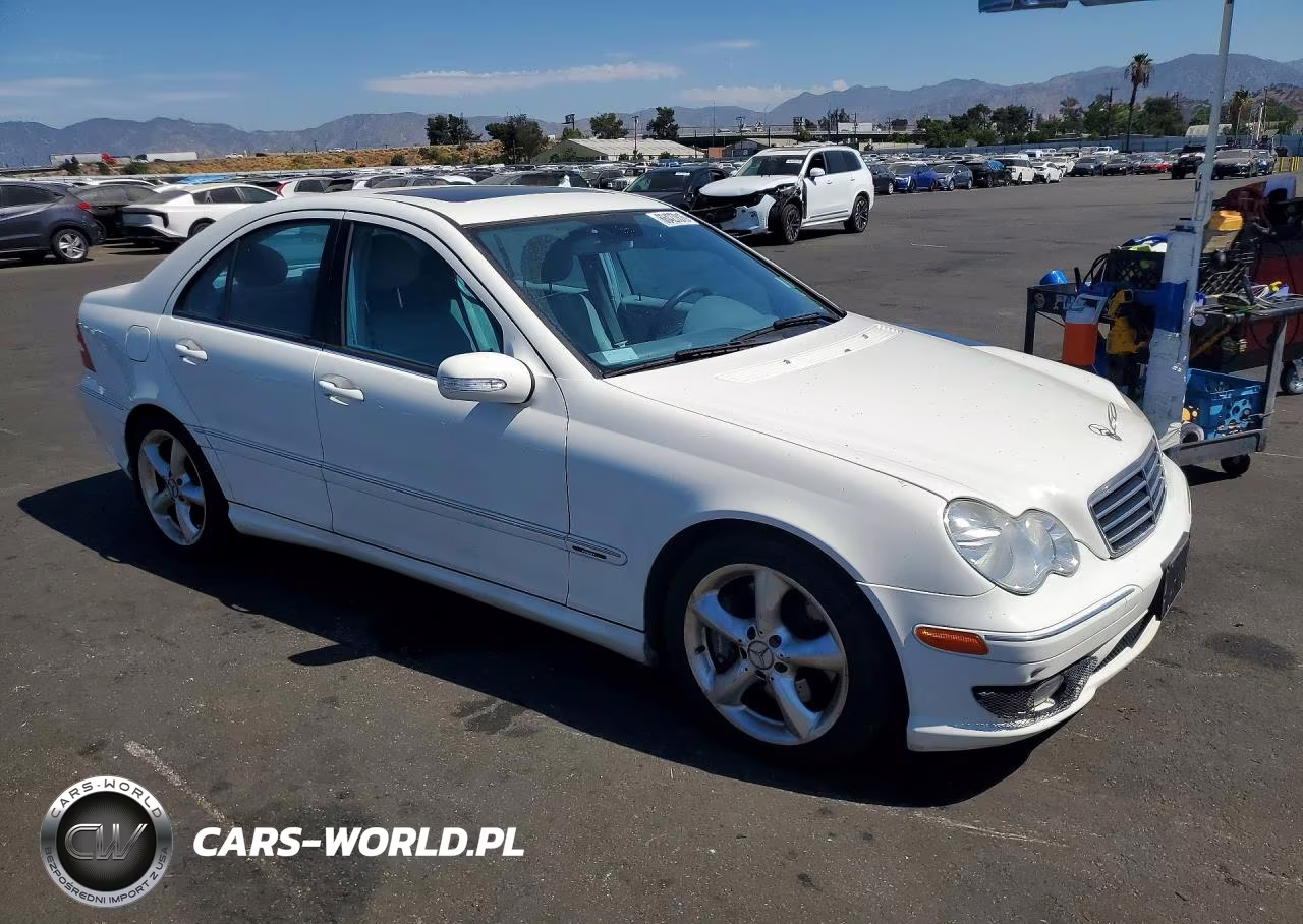 2005 Mercedes-Benz C 230K Sport Sedan VIN:WDBRF40J55A707956 - 4