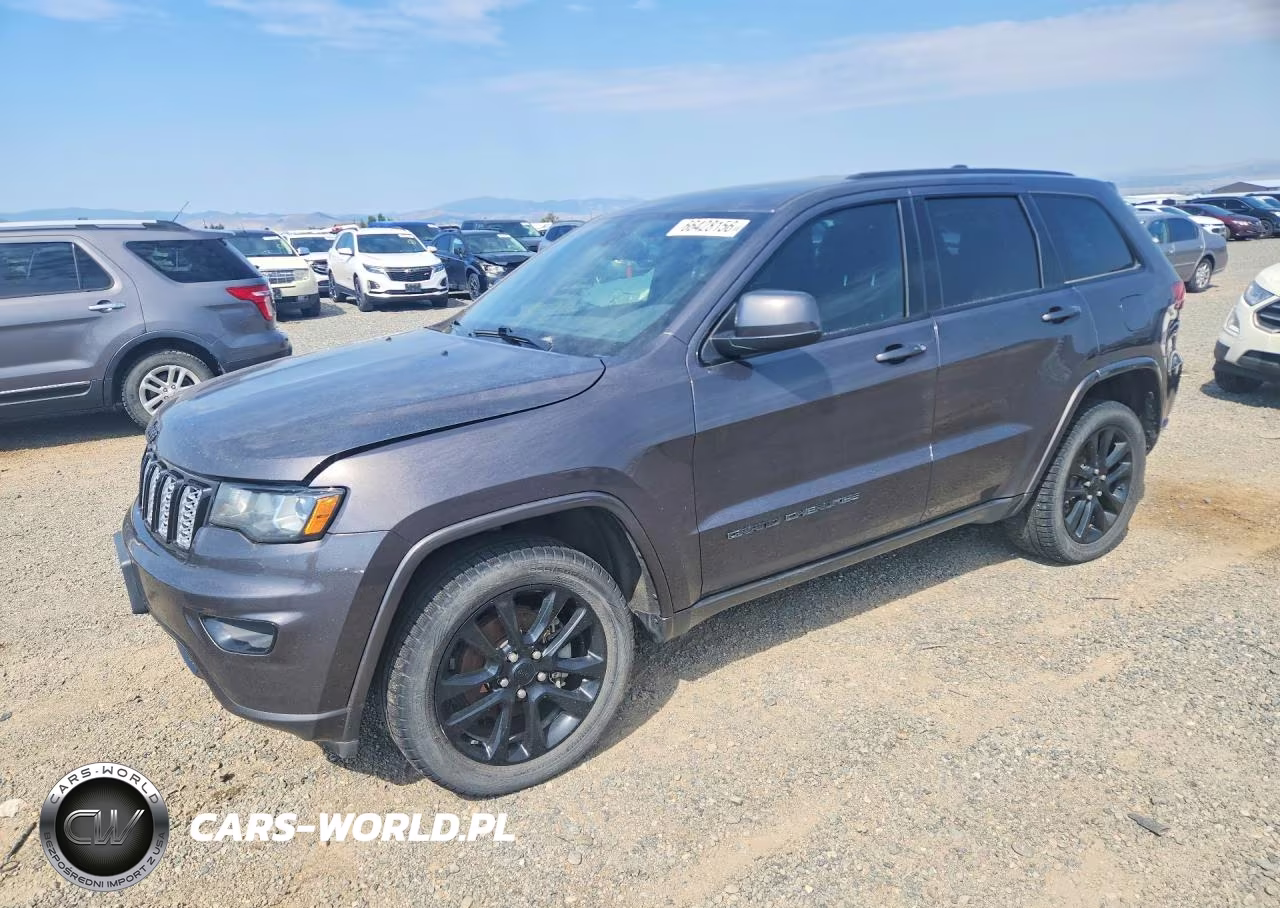 2020 Jeep Grand Cherokee Laredo – zdjęcie 1 z 12