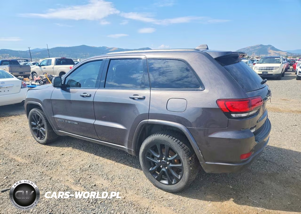 2020 Jeep Grand Cherokee Laredo VIN:1C4RJFAG5LC275949 - 2