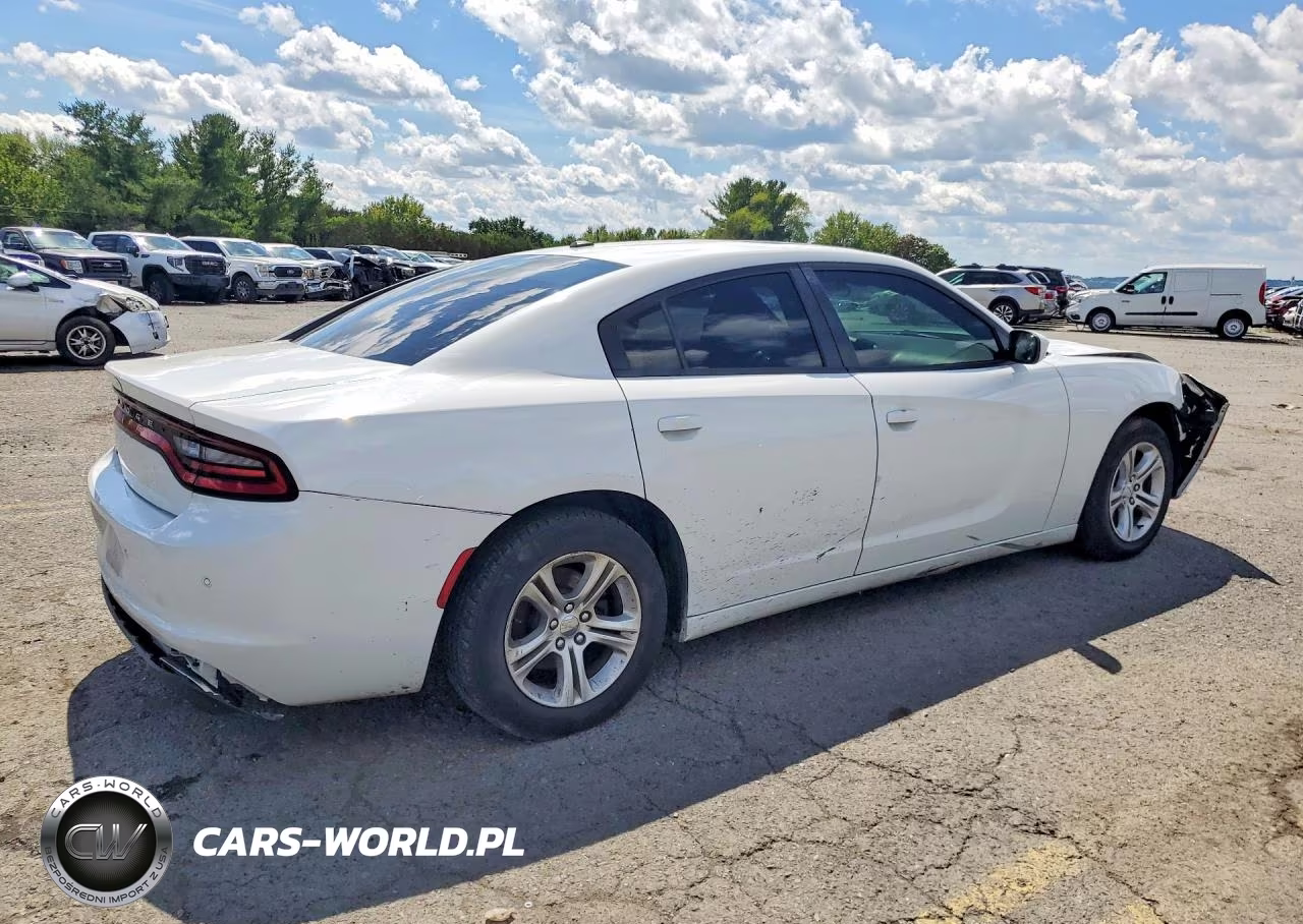 2020 Dodge Charger Sxt VIN:2C3CDXBG5LH204219 - 3