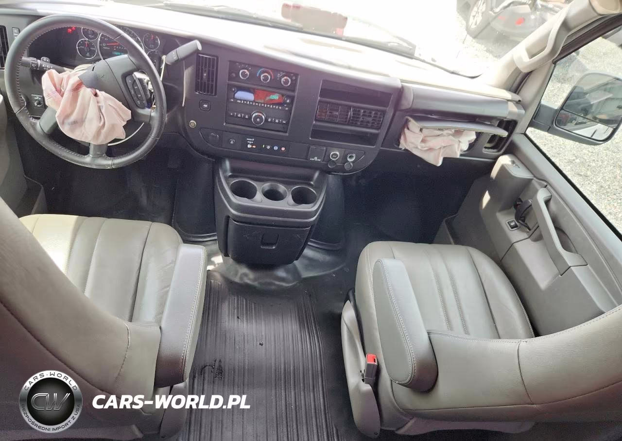 2023 GMC Savana 2500 Cargo Delivery Van VIN:1GTW7AFP1P1174809 - 8
