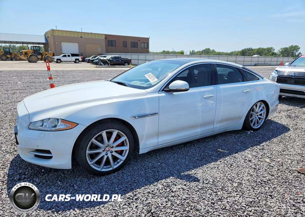 2015 Jaguar Xj VIN:SAJWJ1CD1F8V79443 - 1