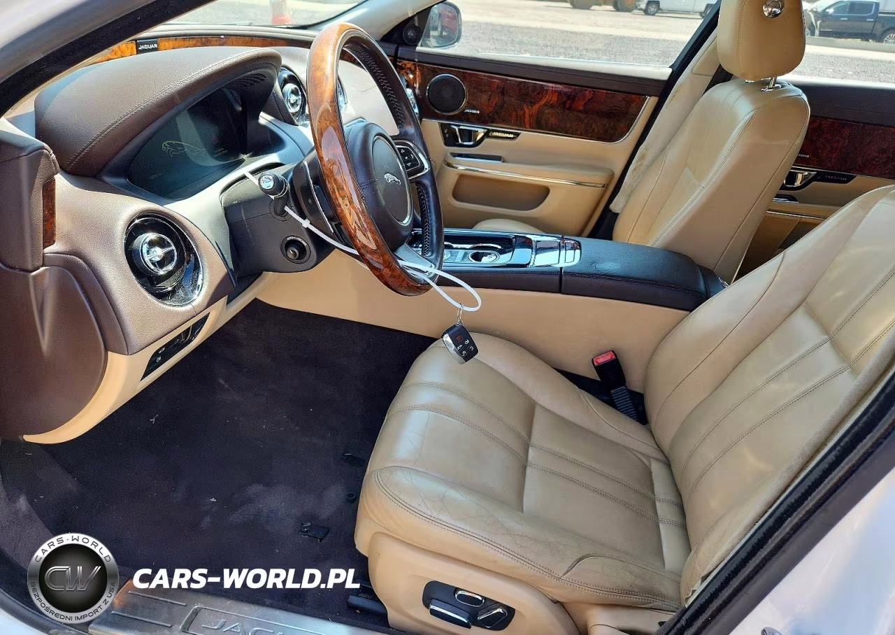 2015 Jaguar Xj VIN:SAJWJ1CD1F8V79443 - 7