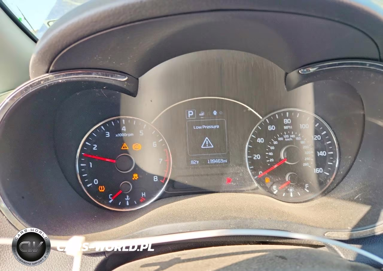 2017 Kia Forte S VIN:3KPFL4A75HE027699 - 9