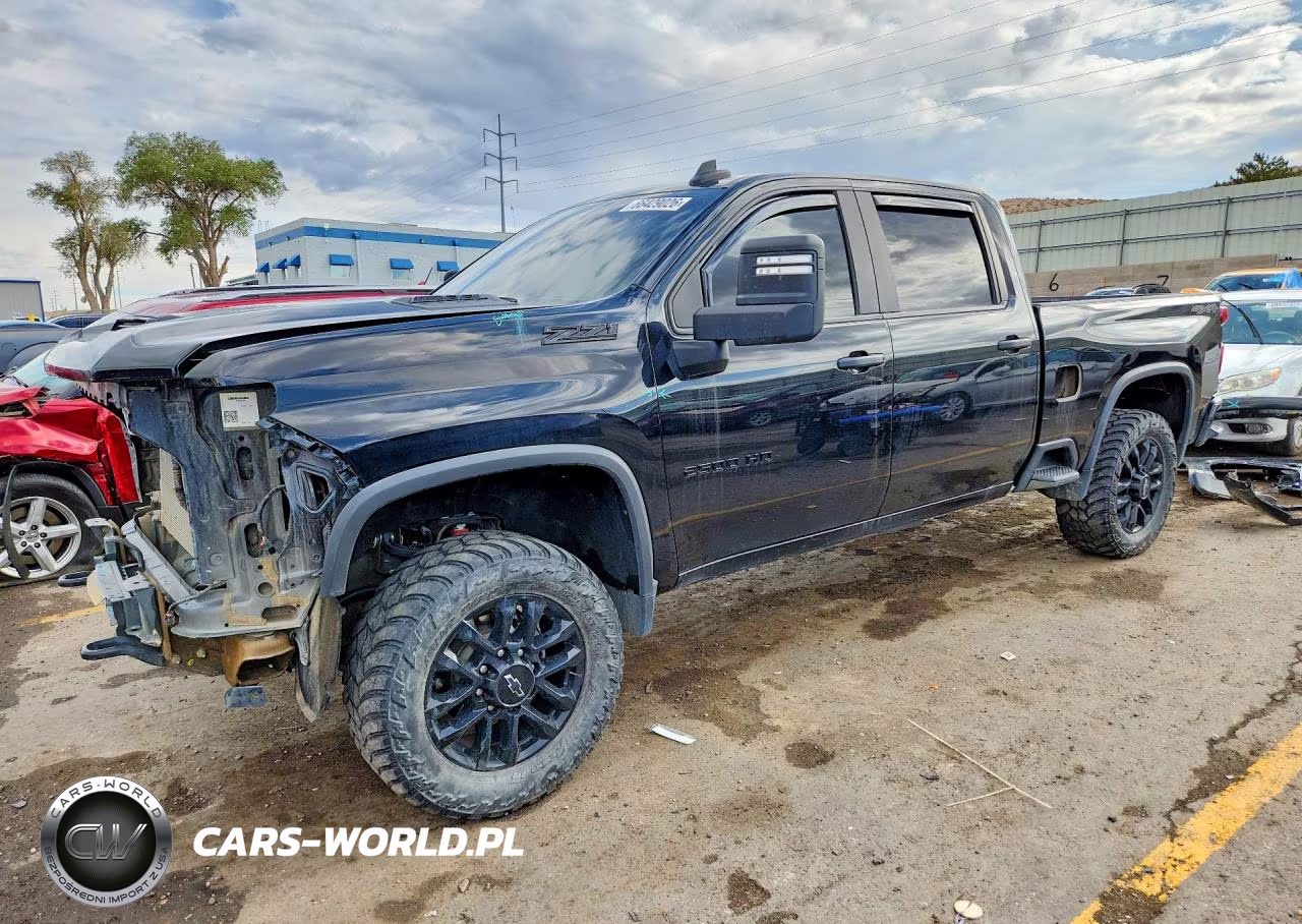 2025 Chevrolet Silverado K2500 Custom