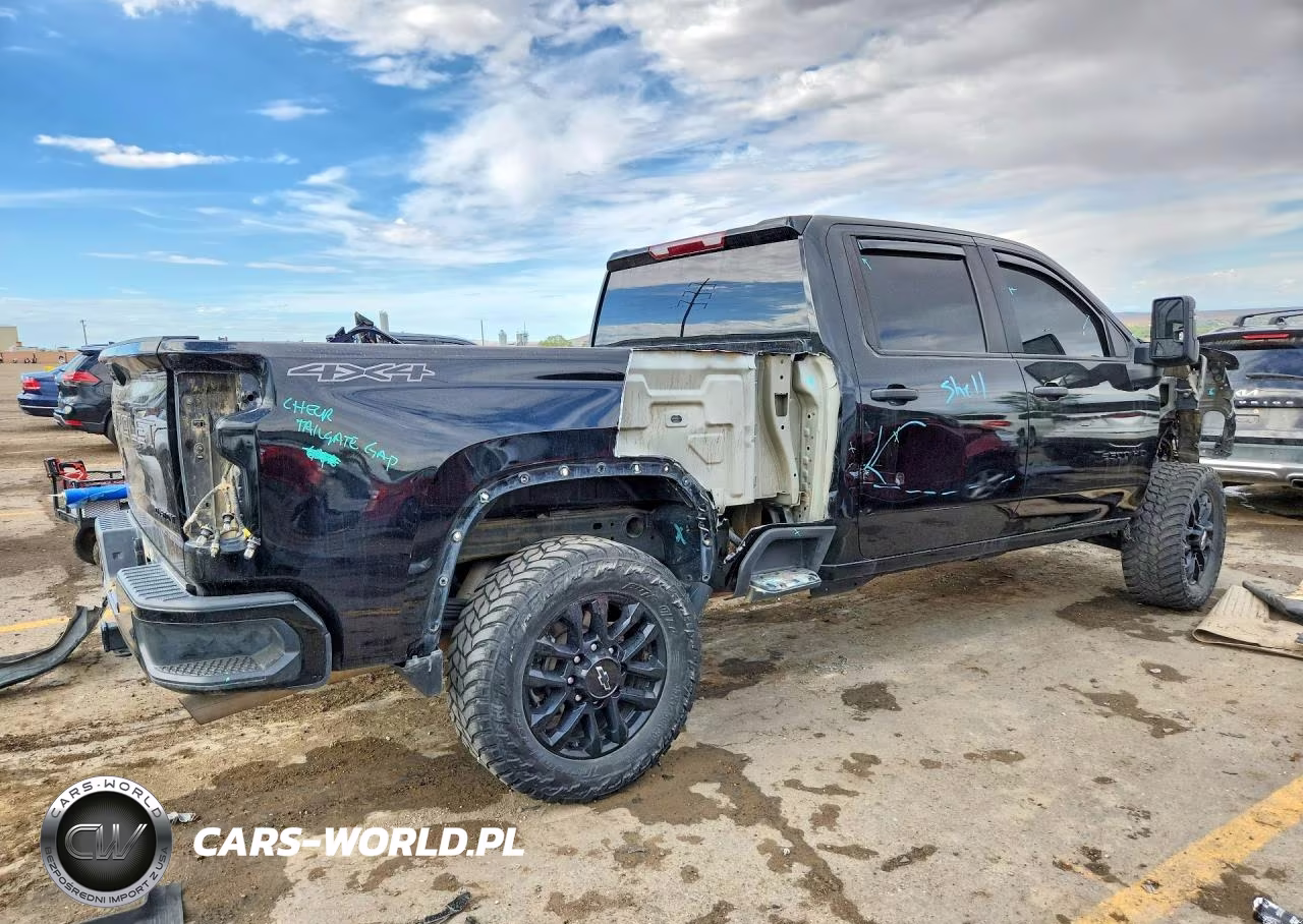 2025 Chevrolet Silverado K2500 Custom VIN:2GC4KME7XS1169488 - 3