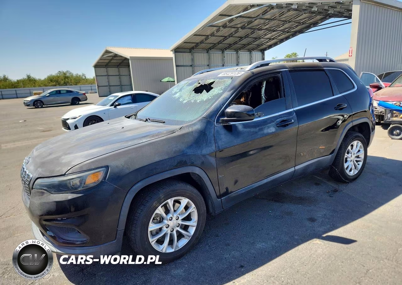 2019 Jeep Cherokee Latitude – zdjęcie 1 z 13